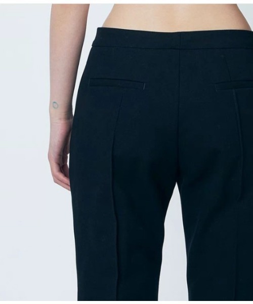 JIL SANDER（ジルサンダー）の「JIL SANDER TROUSER 02 AW 37（その他パンツ・レディース・ブラック・32/34）」の4枚目の写真