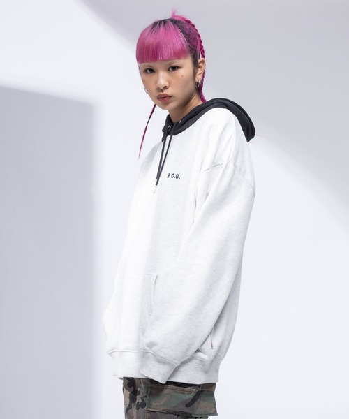 Red Cap Girl（レッドキャプガール）の「Red Cap Girl バックプリント プルオーバー パーカー（パーカー・メンズ・グレー/アイボリー/ダークグレー/ネイビー・M/L/LL）」の6枚目の写真