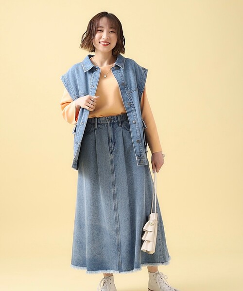 Cutie Blonde（キューティーブロンド）の「◆【洗える】即、こなれ見え。デニムミリタリーベスト（ベスト・レディース・ライトブルー/ブラック/ブルー・00）」の9枚目の写真