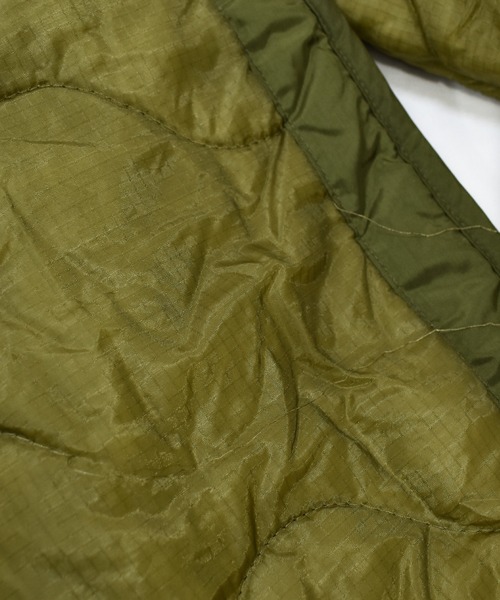 VINTAGE（ヴィンテージ）の「【ヴィンテージ古着】70's ミリタリー キルティング ライナージャケット（ミリタリージャケット・メンズ・カーキ・MEDIUM）」の17枚目の写真