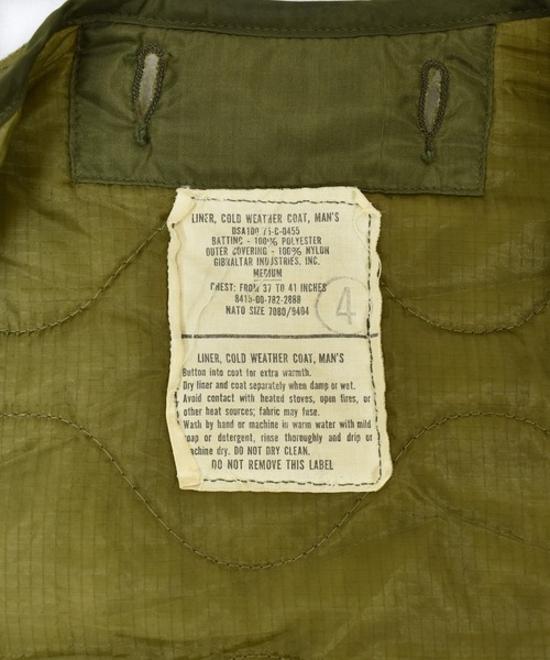 VINTAGE（ヴィンテージ）の「【ヴィンテージ古着】70's ミリタリー キルティング ライナージャケット（ミリタリージャケット・メンズ・カーキ・MEDIUM）」の18枚目の写真