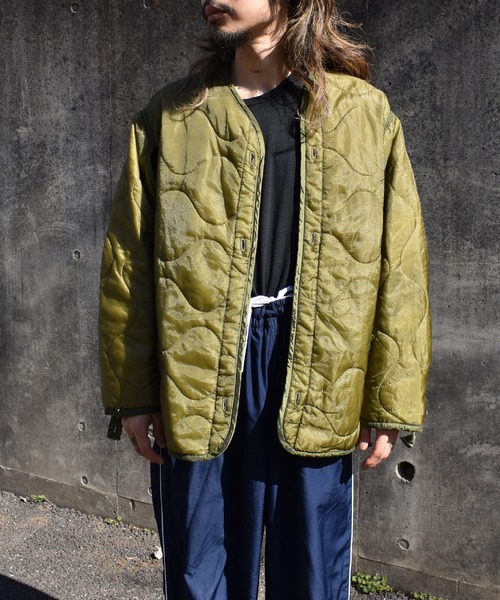 VINTAGE（ヴィンテージ）の「【ヴィンテージ古着】70's ミリタリー キルティング ライナージャケット（ミリタリージャケット・メンズ・カーキ・MEDIUM）」の21枚目の写真