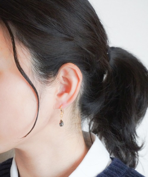 tone(トーン)の「【SHAHA】《SHAHA》16Kゴールドプレート/シンプル/コンポジットストーン/フックピアス(MA)(ピアス(両耳用)・レディース・その他1/その他2/その他3/その他4/その他5/その他6・FREE)」の2枚目の写真