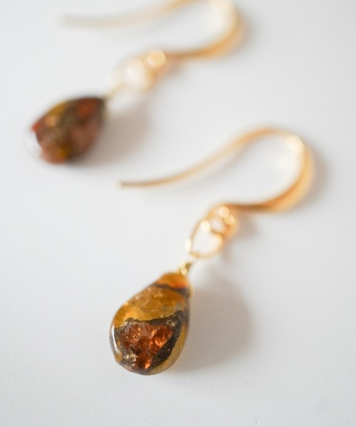 tone(トーン)の「【SHAHA】《SHAHA》16Kゴールドプレート/シンプル/コンポジットストーン/フックピアス(MA)(ピアス(両耳用)・レディース・その他1/その他2/その他3/その他4/その他5/その他6・FREE)」の18枚目の写真