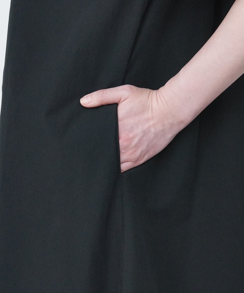 無印良品(ムジルシリョウヒン)の「婦人 涼感 ブロードスタンドカラー半袖ワンピース(ワンピース・レディース・ホワイト/ブルー系9/ブラック・XL/L/M/S/XS)」の15枚目の写真