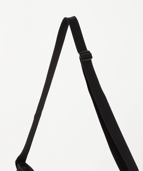 KELTY（ケルティ）の「【別注】＜KELTY＞GLR アーバン ショルダーバッグ（ショルダーバッグ・メンズ・ブラック/ロイヤルブルー/オリーブ・FREE）」の8枚目の写真