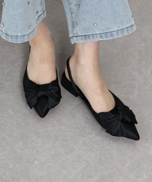 BLUEEAST（ブルーイースト）の「リボン付きバックストラップミュール（パンプス・レディース・シルバー/ブラック・MEDIUM/LARGE）」の20枚目の写真