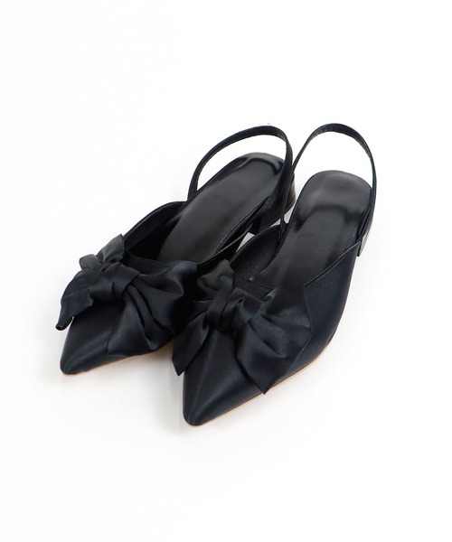 BLUEEAST（ブルーイースト）の「リボン付きバックストラップミュール（パンプス・レディース・シルバー/ブラック・MEDIUM/LARGE）」の9枚目の写真