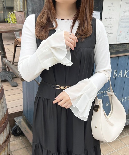 apres jour(アプレジュール)の「シフォンスリーブフレアカットインナー【ZOZOTOWN限定アイテム】(Tシャツ/カットソー・レディース・オフホワイト/ブラック・X-LARGE/フリー)」の9枚目の写真