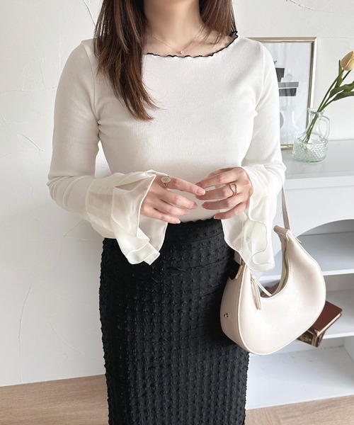 apres jour(アプレジュール)の「シフォンスリーブフレアカットインナー【ZOZOTOWN限定アイテム】(Tシャツ/カットソー・レディース・オフホワイト/ブラック・X-LARGE/フリー)」の5枚目の写真