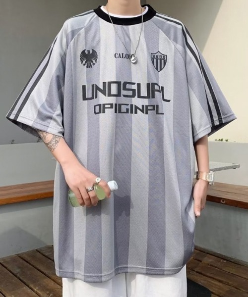 NOWLE(ノウル)の「【NOWLE】サッカーユニフォームデザイン フットボール Tシャツ ゲームシャツ(Tシャツ/カットソー・メンズ・ブラック/ブラック×レッド/グレー/ネイビー/ピンク/レッド・MEDIUM/LARGE/X-LARGE)」の21枚目の写真