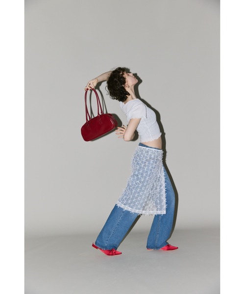 un/neu(アンノイ)の「メタリックオーバルボストン / フェイクレザーバッグ / ペットボトル収納可能(ボストンバッグ・レディース・ピンク/ブラック/ホワイト/レッド/ブラウン・FREE)」の14枚目の写真