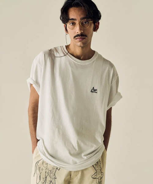 Bshop(ビショップ)の「Work of Art Kendai | クルーネック 半袖Tシャツ MEN(Tシャツ/カットソー・メンズ・ホワイト・L/XL/M)」の19枚目の写真