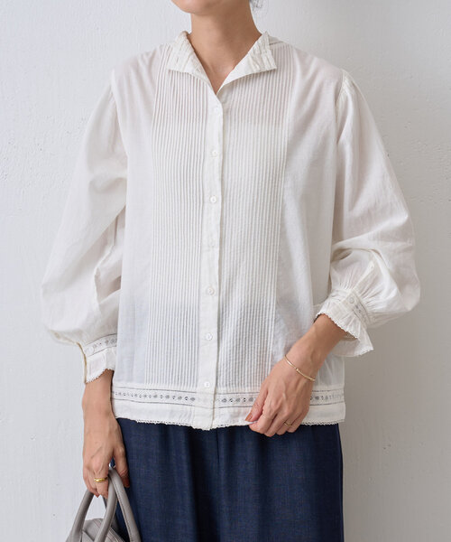 BEARDSLEY（ビアズリー）の「リバーレースヨークブラウス