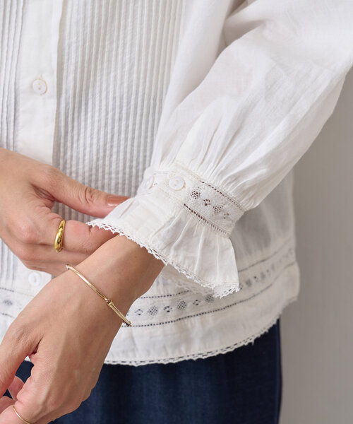 【24SS極美品】BEARDSLEY リバーレースヨークブラウス　ブラック BEARDSLEY（ビアズリー）の「リバーレースヨークブラウス