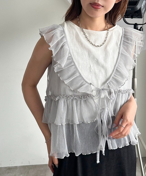 apres jour mignon（アプレジュールミニョン）の「アソートチュールリボンベスト【ZOZOTOWN限定アイテム】（ベスト・レディース・ブラック系その他/グレー/ブルー/チャコールグレー/シルバー/アイボリー/ブラック/ブラック系その他2・X-LARGE/フリー）」の6枚目の写真