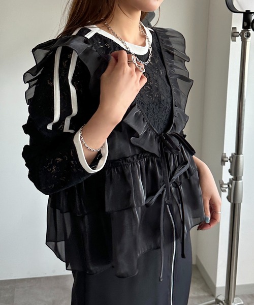 apres jour mignon（アプレジュールミニョン）の「アソートチュールリボンベスト【ZOZOTOWN限定アイテム】（ベスト・レディース・ブラック系その他/グレー/ブルー/チャコールグレー/シルバー/アイボリー/ブラック/ブラック系その他2・X-LARGE/フリー）」の4枚目の写真