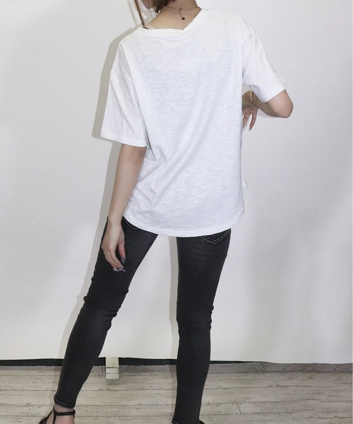UNDERWRAPS(アンダーラップス)の「スラブVネックT(M3)(Tシャツ/カットソー・レディース・ホワイト/ブラック/ライトピンク/アイボリー/ライトグリーン/ベージュ・M/L)」の9枚目の写真