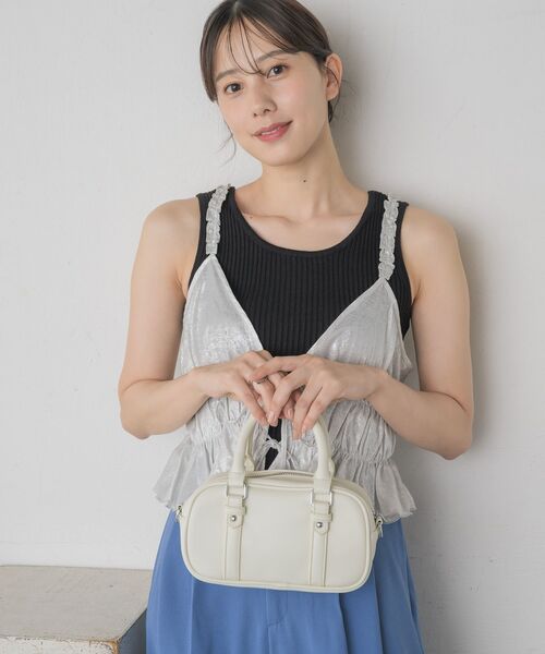 RETRO GIRL（レトロガール）の「スクエアミニボストンBAG（ショルダーバッグ・レディース・シルバー/オフホワイト/ブラック・ONE SIZE）」の7枚目の写真