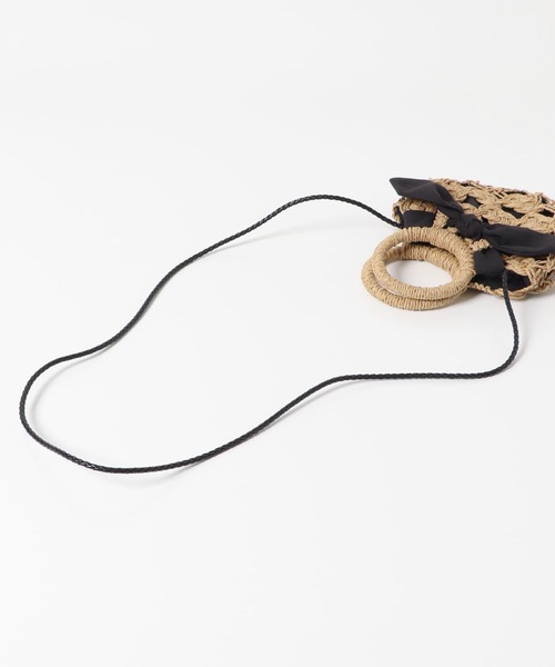 URBAN RESEARCH DOORS（アーバンリサーチドアーズ）の「リボンカゴポシェット(KIDS)（ショルダーバッグ・キッズ・ブラック・ONE）」の4枚目の写真