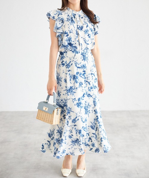 tocco closet(トッコ クローゼット)の「【ZOZO限定】サマーフラワープリントブラウス(シャツ/ブラウス・レディース・オフホワイト/ブルー・M)」の13枚目の写真