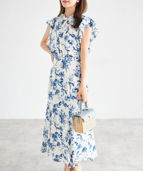 tocco closet(トッコ クローゼット)の「【ZOZO限定】サマーフラワープリントブラウス(シャツ/ブラウス・レディース・オフホワイト/ブルー・M)」の12枚目の写真