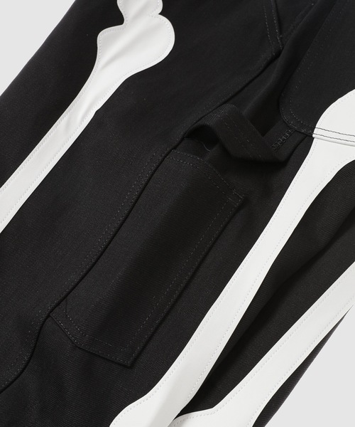 TAKAHIROMIYASHITATheSoloIst.（タカヒロミヤシタザソロイスト）の「painter jeans.（デニムパンツ・メンズ・ブラック×ブラック/ブラック×ホワイト・46/44）」の5枚目の写真