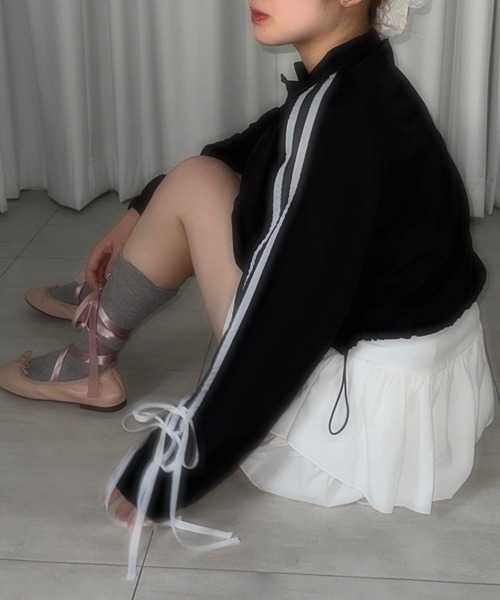 raffime（ラフィミー）の「リボンナイロンブルゾン（ブルゾン・レディース・ブラック・フリー）」の5枚目の写真