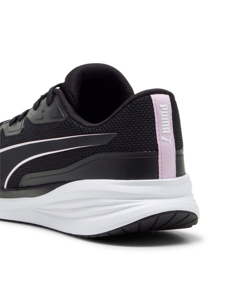 PUMA(プーマ)の「PUMA プーマ ユニセックス ナイト ランナー V3 ランニングシューズ(スニーカー・メンズ・ブラック系その他/ブラック×グリーン・22.5cm/23.5cm/24.5cm/25.5cm/26.5cm/27.5cm/26.0cm/27.0cm/28.0cm/29.0cm/22.0cm/28.5cm/29.5cm/30.0cm/23.0cm/24.0cm/25.0cm)」の11枚目の写真
