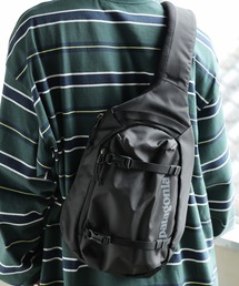 大人気！パタゴニア　ショルダーバッグ　ライトウェイトトラベルクーリエ　15L patagonia - PATAGONIA パタゴニア 18SS 15L Lightweight