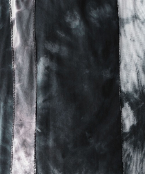 REmastered(リマスタード)の「【REmastered】タイダイ柄切り替え/ドッキングオーバーTシャツ(Tシャツ/カットソー・メンズ・ブラック/ブルー・FREE)」の19枚目の写真