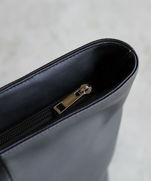 ESSENTIALS WARDROBE(エッセンシャルワードローブ)の「ESSENTIALS WARDROBE /合成皮革トートバック(トートバッグ・メンズ・ブラック・FREE)」の8枚目の写真