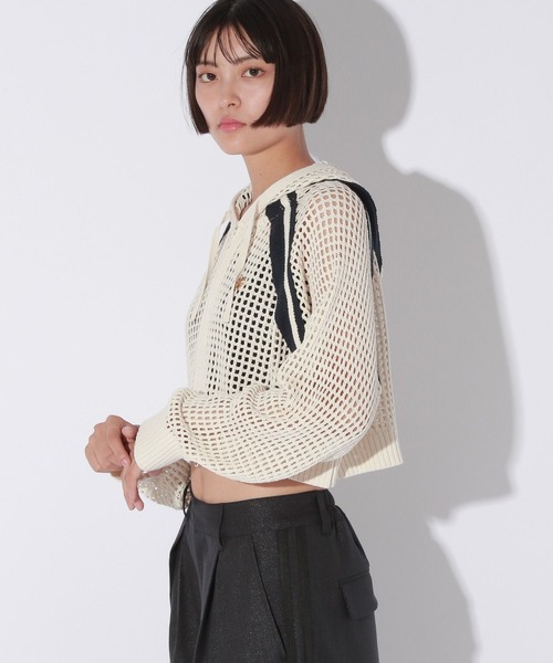 Anui(アニュイ)の「【UNISEX/選べる着丈】メッシュフードZIPパーカー(パーカー・レディース・アイボリー/ブラック・SMALL/MEDIUM)」の5枚目の写真