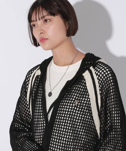 Anui(アニュイ)の「【UNISEX/選べる着丈】メッシュフードZIPパーカー(パーカー・レディース・アイボリー/ブラック・SMALL/MEDIUM)」の22枚目の写真