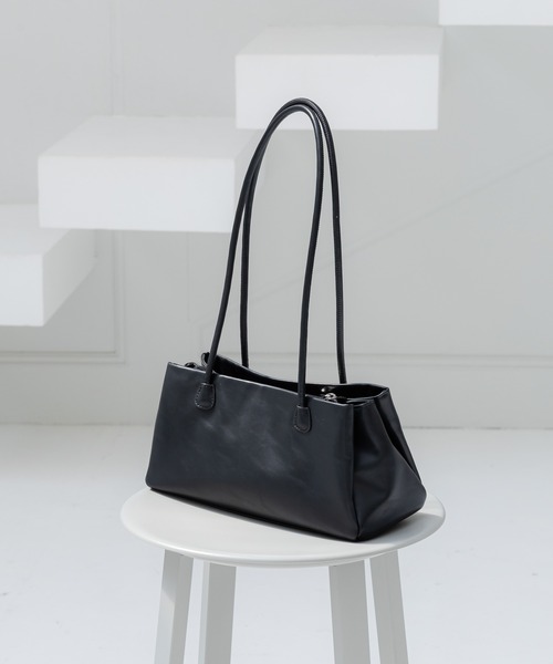 LAKOLE（ラコレ）の「ロングハンドルヨコ型トートバッグ2 / 140068（トートバッグ・レディース・シルバー/ブラック/ベージュ/ブラウン/アイボリー・FREE）」の3枚目の写真