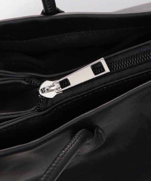 LAKOLE（ラコレ）の「ロングハンドルヨコ型トートバッグ2 / 140068（トートバッグ・レディース・シルバー/ブラック/ベージュ/ブラウン/アイボリー・FREE）」の13枚目の写真