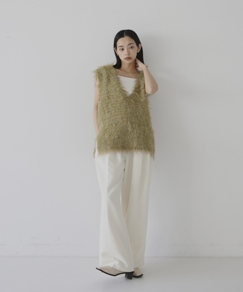 美品✨ AEWENMATOPH C/LラチネVネックベスト リネンkazumi 刺繍Vネック ベスト / 23013351 – LIME.INC ONLINE