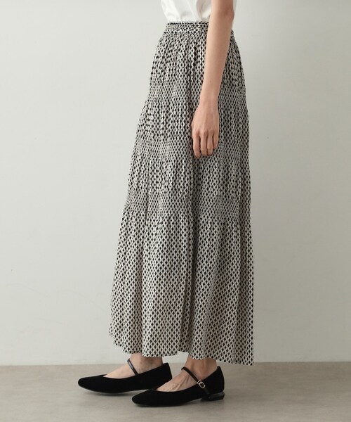 OPAQUE.CLIP(オペークドットクリップ)の「◆マジョリカプリーツフレアスカート【洗濯機洗い可】(スカート・レディース・ブラック系/ブラック/ナチュラル・38/40/42)」の17枚目の写真