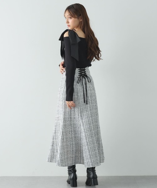 INGNI(イング)の「BackレースUPツイードマーメイドスカート/A(スカート・レディース・ホワイト系その他7/ブラック系その他7・FREE)」の7枚目の写真