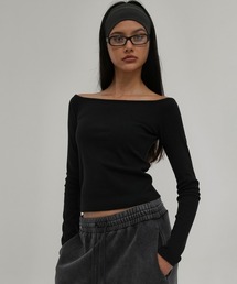 オフショルダー長袖Tシャツ 黒 カップ付きストラップオフショルダー 長袖（Tシャツ/カットソー