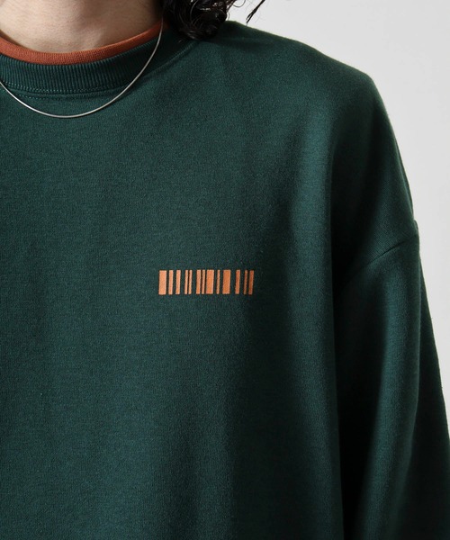FUNALIVE(ファンアライブ)の「Front logo & back print crew neck sweatshirt / フロントロゴ&バックプリント 裏起毛クルーネックスウェット unisex(スウェット・メンズ・ブラック/グレー系その他/ブラック系その他2/オフホワイト/ブラック系その他/ホワイト系その他/チャコール/杢グレー/ダークグリーン・L/XL/M)」の15枚目の写真