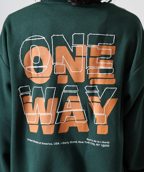 FUNALIVE(ファンアライブ)の「Front logo & back print crew neck sweatshirt / フロントロゴ&バックプリント 裏起毛クルーネックスウェット unisex(スウェット・メンズ・ブラック/グレー系その他/ブラック系その他2/オフホワイト/ブラック系その他/ホワイト系その他/チャコール/杢グレー/ダークグリーン・L/XL/M)」の16枚目の写真