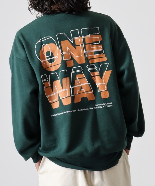 FUNALIVE(ファンアライブ)の「Front logo & back print crew neck sweatshirt / フロントロゴ&バックプリント 裏起毛クルーネックスウェット unisex(スウェット・メンズ・ブラック/グレー系その他/ブラック系その他2/オフホワイト/ブラック系その他/ホワイト系その他/チャコール/杢グレー/ダークグリーン・L/XL/M)」の12枚目の写真