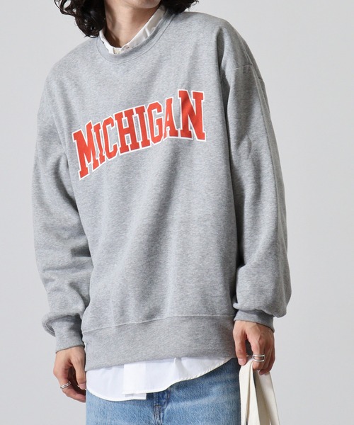 FUNALIVE(ファンアライブ)の「Front logo & back print crew neck sweatshirt / フロントロゴ&バックプリント 裏起毛クルーネックスウェット unisex(スウェット・メンズ・ブラック/グレー系その他/ブラック系その他2/オフホワイト/ブラック系その他/ホワイト系その他/チャコール/杢グレー/ダークグリーン・L/XL/M)」の17枚目の写真