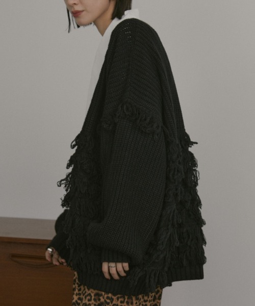 MERLOT（メルロー）の「ボリュームスリーブフリンジルーズカーディガン（カーディガン/ボレロ・レディース・ブラウン/ブラック・FREE）」の16枚目の写真