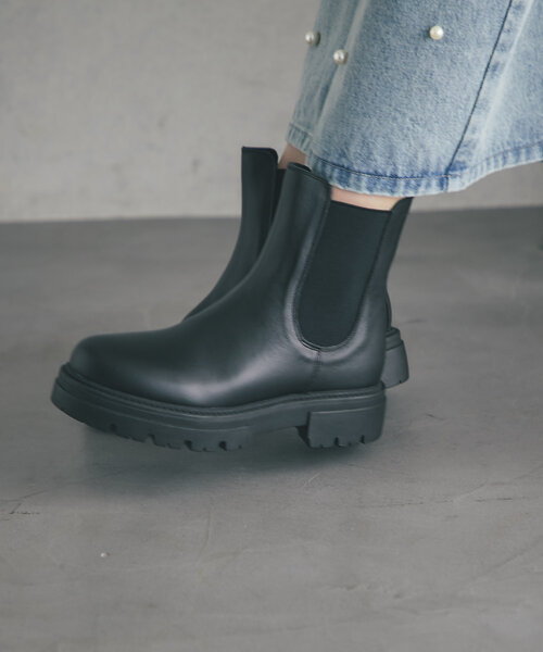 La boutique BonBon（ラブティックボンボン）の「【レメ】チェルシーブーツ（ブーツ・レディース・ブラック・36/37/38）」の3枚目の写真