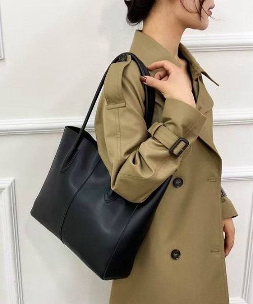CALIFORNIA OUTFITTERS（カリフォルニア アウトフィッターズ）の「3-9B13 PUレザー シンプルトートバッグ（トートバッグ・レディース・ブラック/キャメル・ONESIZE）」の5枚目の写真