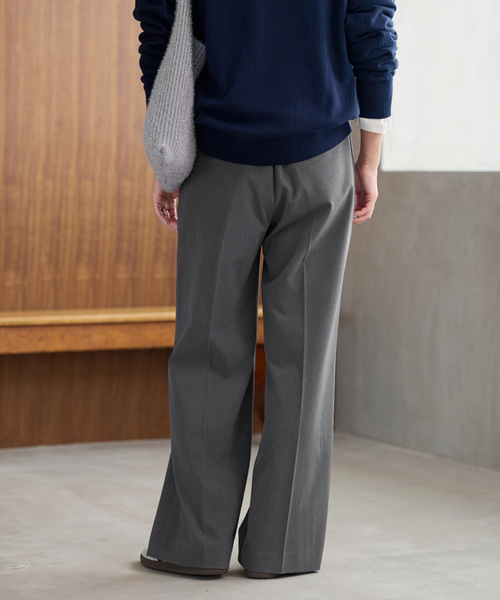 JOURNAL STANDARD relume(ジャーナルスタンダード レリューム)の「《追加2》スムースフレアタックパンツ(スラックス・レディース・チャコールグレー/ライトグレー/ネイビー・36/38)」の8枚目の写真