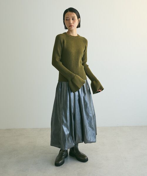 armonia(アルモニーア)の「armonia.袖フレアニットプルオーバー(ニット/セーター・レディース・ブルー/ブラック/カーキ・FREE)」の20枚目の写真