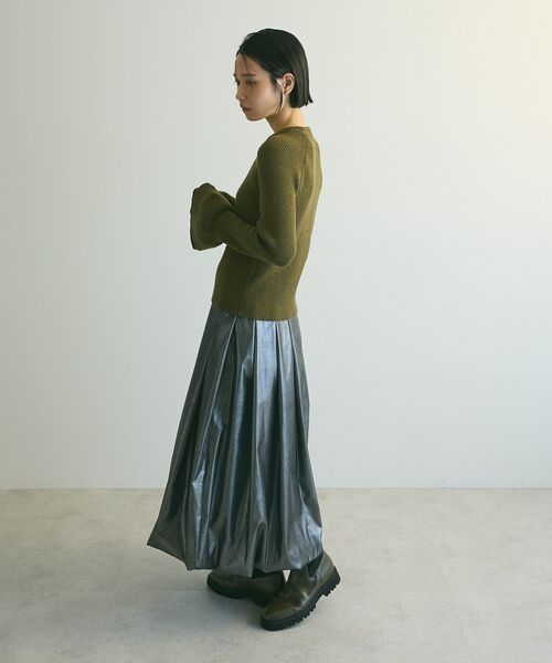 armonia(アルモニーア)の「armonia.袖フレアニットプルオーバー(ニット/セーター・レディース・ブルー/ブラック/カーキ・FREE)」の21枚目の写真